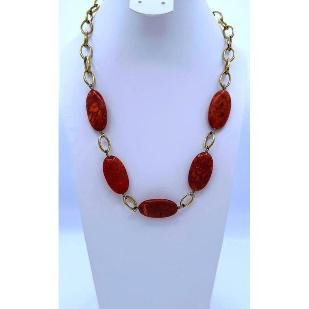 Vintage Etienne Aigner Gold Tone Chain Red Oval Polished Stones Colored Veins